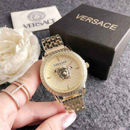 VERSACE
